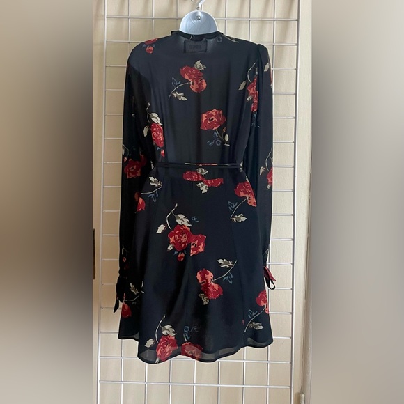 Reformation Dark Floral Wrap Dress - Picture 5 of 9